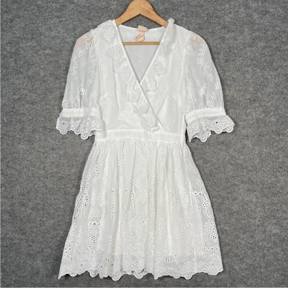 H&M Dresses & Skirts - H&M Dress Size UK 6 Womens White Embroidered V Neck Ruffle Cross Front Lined